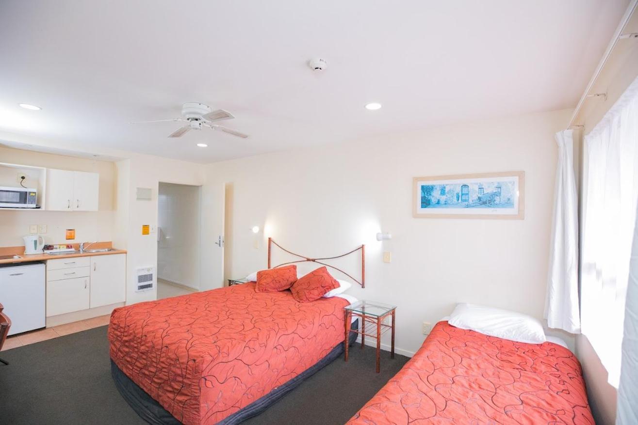 Albany Executive Motor Inn Limited 오클랜드 외부 사진