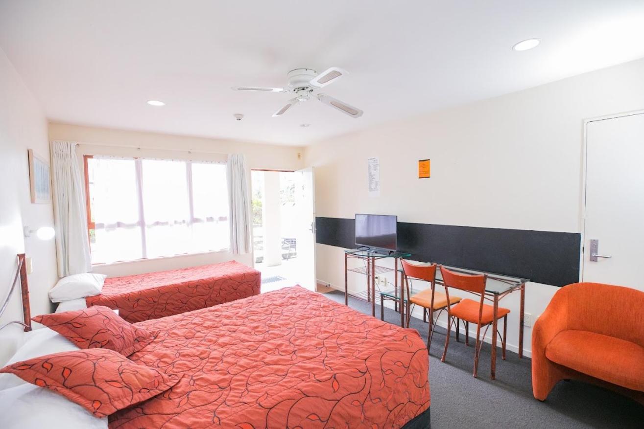 Albany Executive Motor Inn Limited 오클랜드 외부 사진